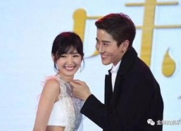 mike和毛晓彤花絮,幕后浪漫瞬间大揭秘