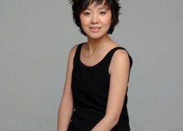 明星 闫妮,从喜剧女神到实力派演员的华丽蜕变